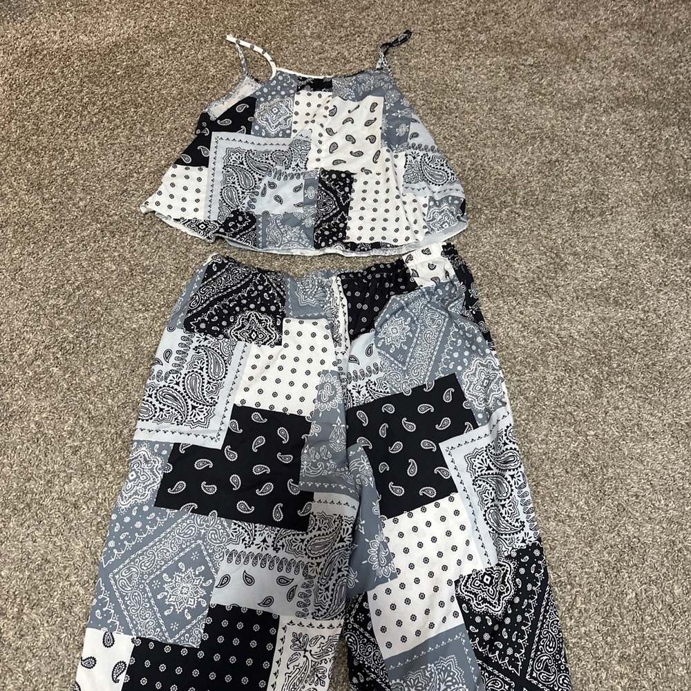 2 piece pajamas